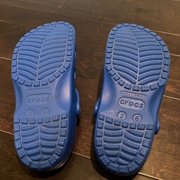 Crocs Blue unisex men’s size 6 EUC - Picture 5 of 10
